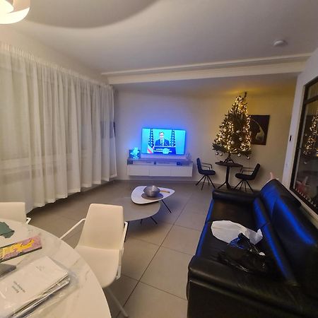 Frontaal Gelijkvloers Seaview 80M² 2 Slp Leilighet Oostende Eksteriør bilde